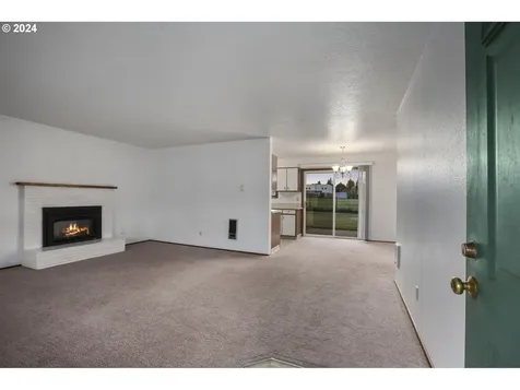 241 NE 197th Avenue Portland OR 97230