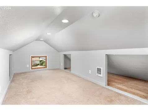 220 Ne 68th Avenue Portland OR 97213