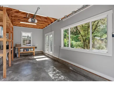 220 Ne 68th Avenue Portland OR 97213