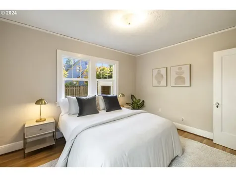 1914 SE 59th Avenue Portland OR 97215