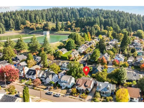 1914 SE 59th Avenue Portland OR 97215