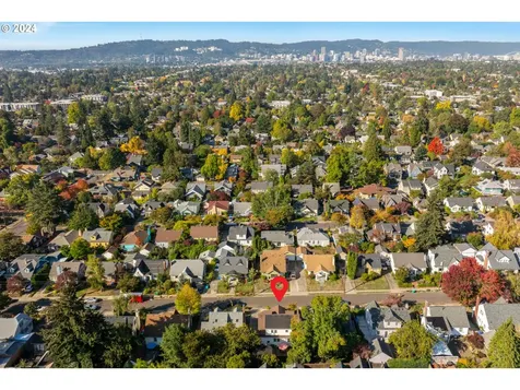 1914 SE 59th Avenue Portland OR 97215