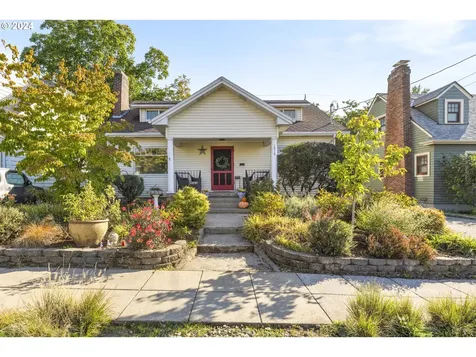 1914 SE 59th Avenue Portland OR 97215