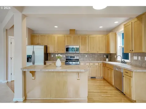 7937 Mykala Street Ne Keizer OR 97303
