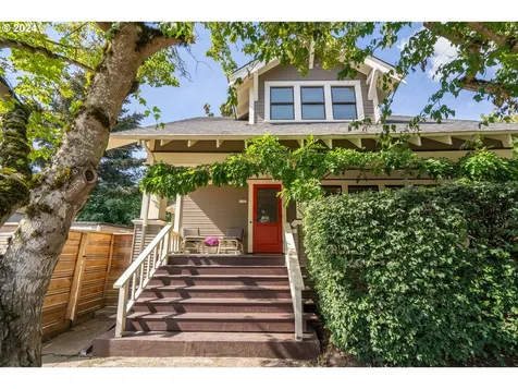 1305 SE 41st Avenue Portland OR 97214