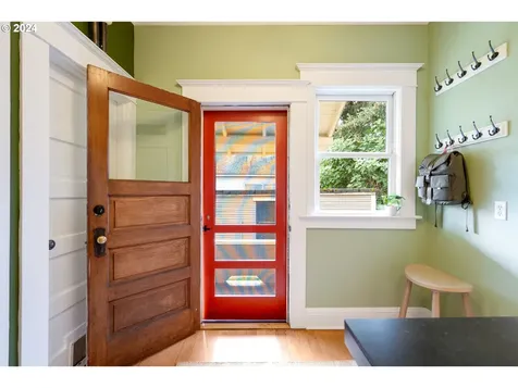 1305 SE 41st Avenue Portland OR 97214