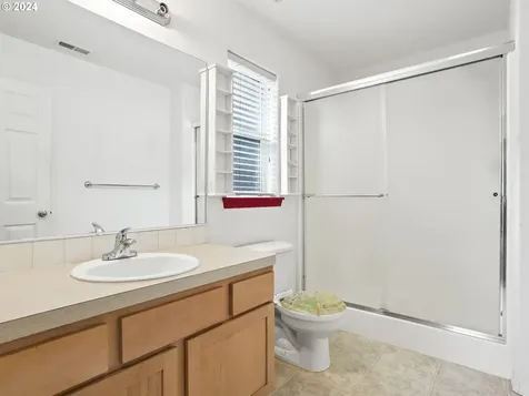 19075 Barrington Avenue Sandy OR 97055