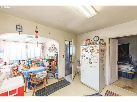 2104 Harrison Street North Bend OR 97459