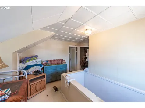 2104 Harrison Street North Bend OR 97459