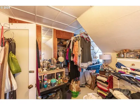 2104 Harrison Street North Bend OR 97459