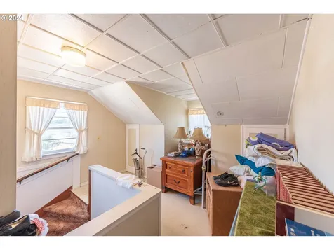 2104 Harrison Street North Bend OR 97459