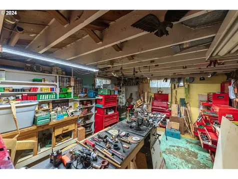 2104 Harrison Street North Bend OR 97459
