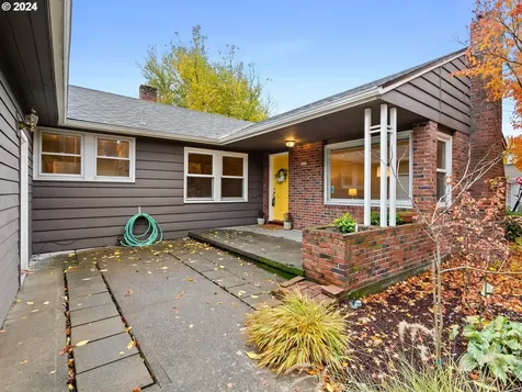 3606 SE Steele Street Portland OR 97202