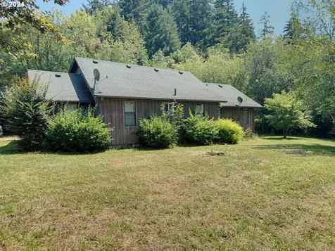 98368 Bridge Lane Myrtle Point OR 97458