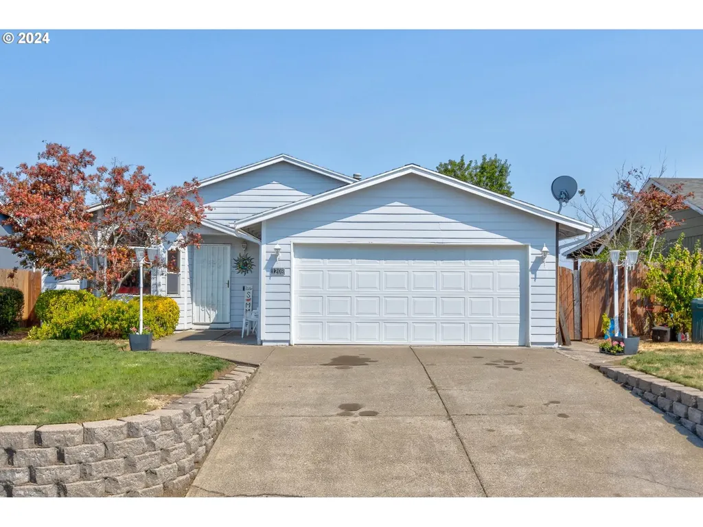 1208 SE Appleseed Drive Dallas OR 97338