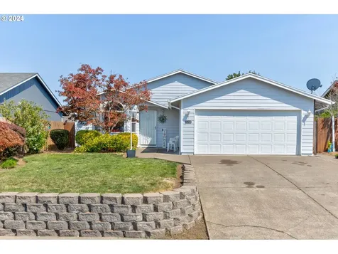 1208 SE Appleseed Drive Dallas OR 97338