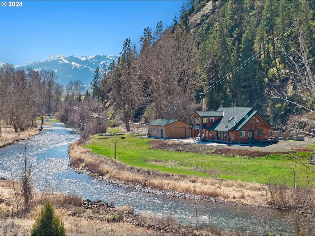 80419 E Highway 82 Wallowa OR 97885