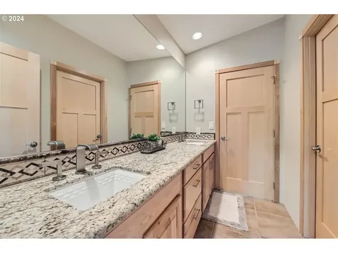 1130 Elm Street Forest Grove OR 97116