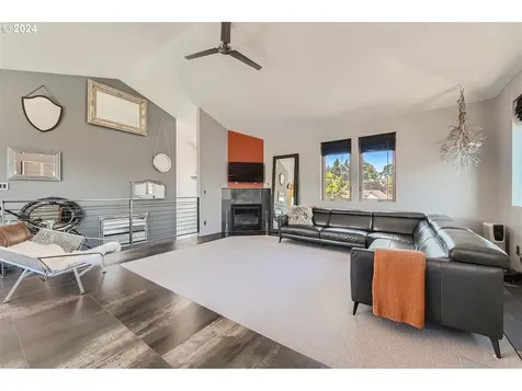 1130 Elm Street Forest Grove OR 97116