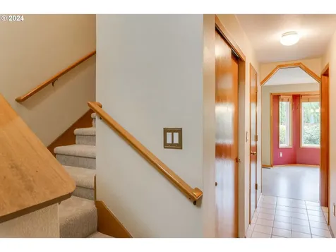 21101 Nw Cannes Drive Portland OR 97229