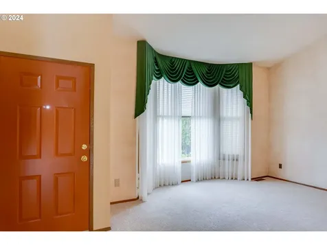 21101 Nw Cannes Drive Portland OR 97229