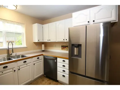 2457 Bowman Road Reedsport OR 97467