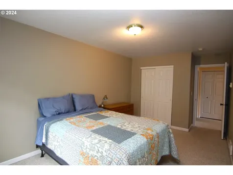 2457 Bowman Road Reedsport OR 97467