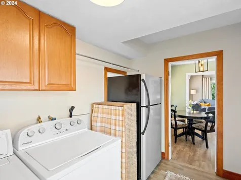 418 S River Street Newberg OR 97132