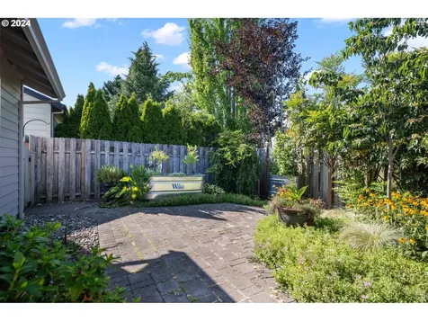 16855 Nw Stoller Drive Portland OR 97229
