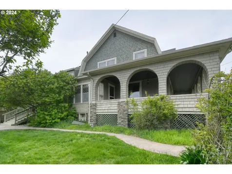 323 N Main Street Pendleton OR 97801
