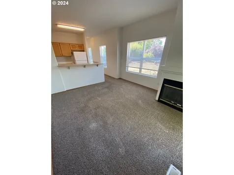 1129 Se Tenino Street Portland OR 97202