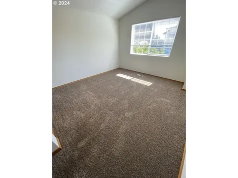 1129 Se Tenino Street Portland OR 97202