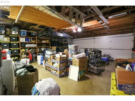 3733 Edgewood Drive North Bend OR 97459
