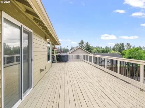 1815 N 15th Court Washougal WA 98671