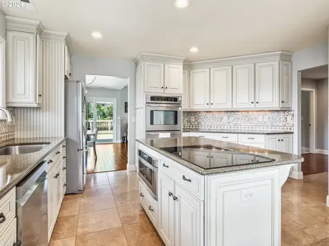 1815 N 15th Court Washougal WA 98671