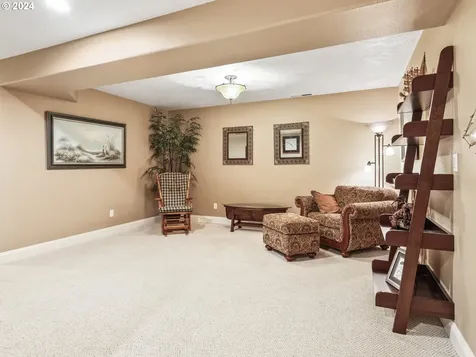1815 N 15th Court Washougal WA 98671