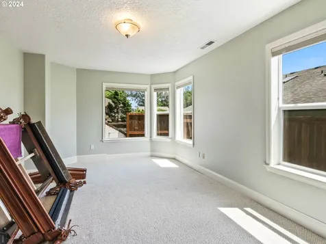 1815 N 15th Court Washougal WA 98671