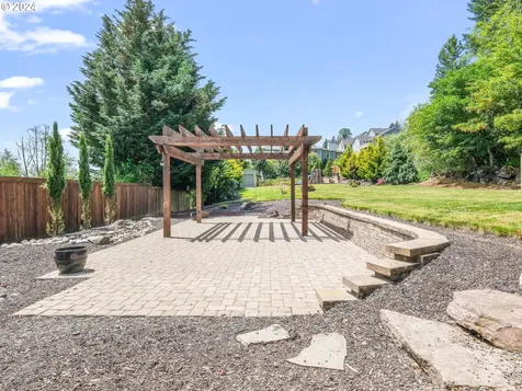 1815 N 15th Court Washougal WA 98671