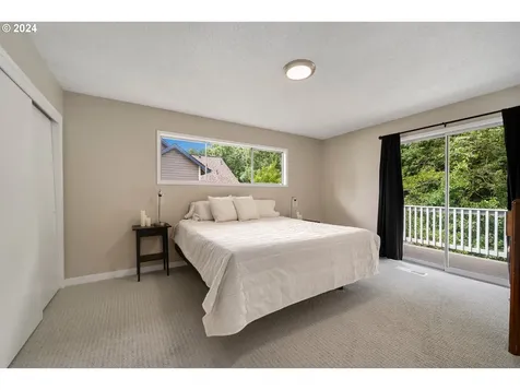 515 Willow Avenue Woodburn OR 97071