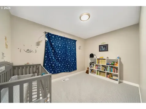 515 Willow Avenue Woodburn OR 97071
