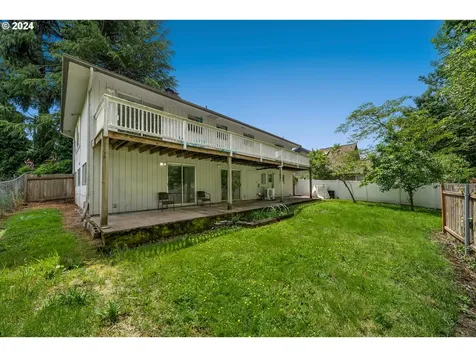 515 Willow Avenue Woodburn OR 97071