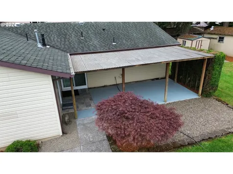 128 Dixon Avenue Molalla OR 97038