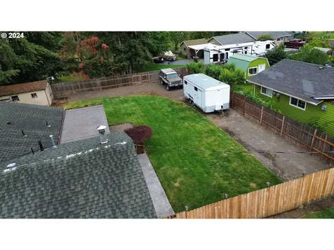 128 Dixon Avenue Molalla OR 97038