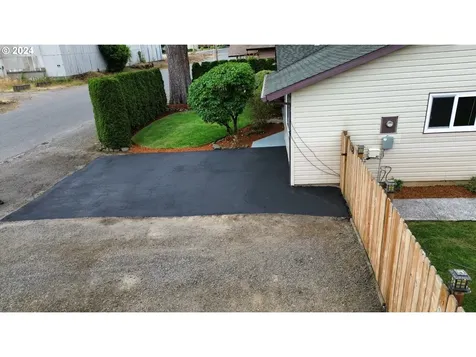 128 Dixon Avenue Molalla OR 97038