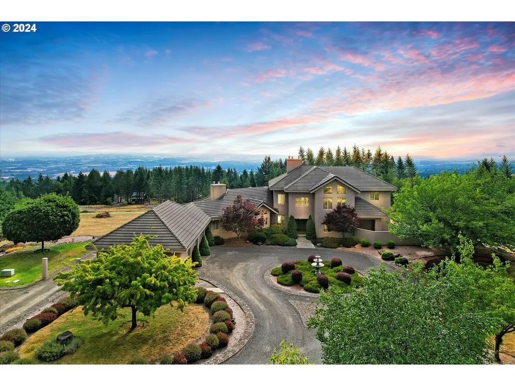 18200 NE Sunrise Peaks Lane Hillsboro OR 97123