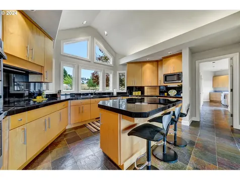 18200 NE Sunrise Peaks Lane Hillsboro OR 97123