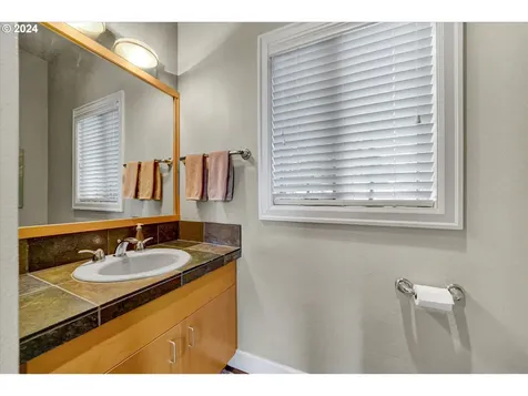 18200 NE Sunrise Peaks Lane Hillsboro OR 97123