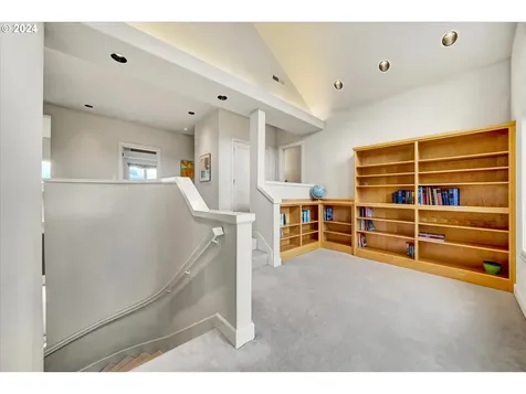 18200 NE Sunrise Peaks Lane Hillsboro OR 97123