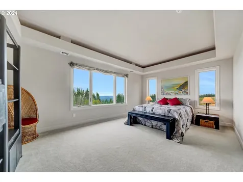 18200 NE Sunrise Peaks Lane Hillsboro OR 97123