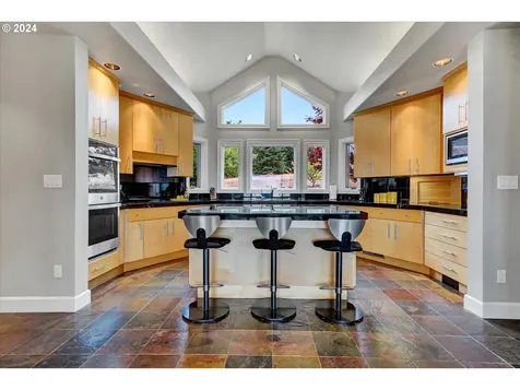 18200 NE Sunrise Peaks Lane Hillsboro OR 97123